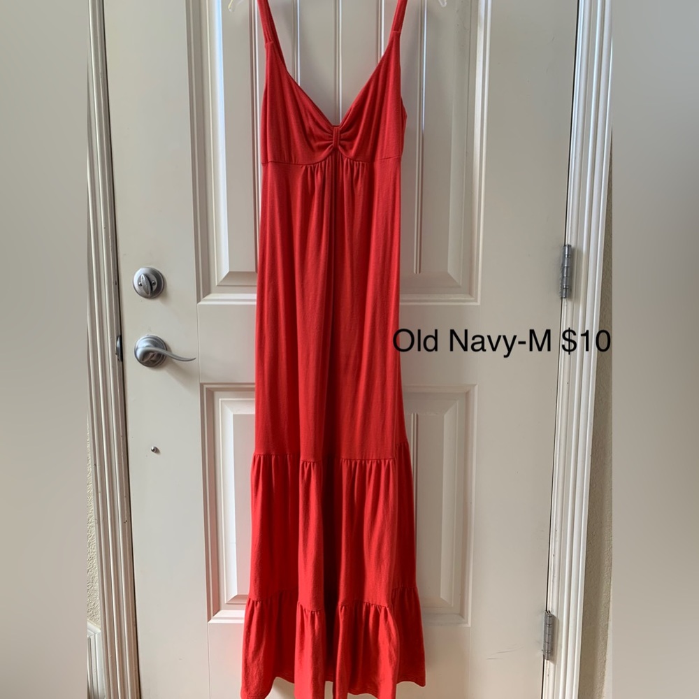 Old Navy dress. Size M